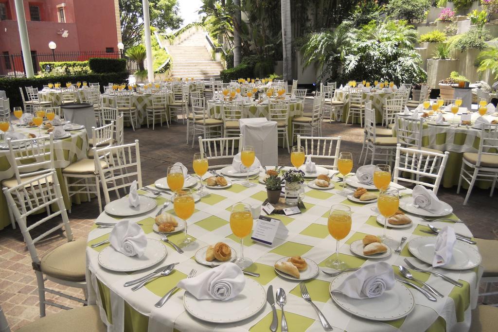 Hs Hotsson Hotel לאון מראה חיצוני תמונה