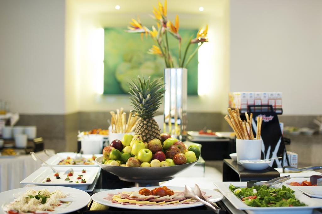 Hs Hotsson Hotel לאון מראה חיצוני תמונה