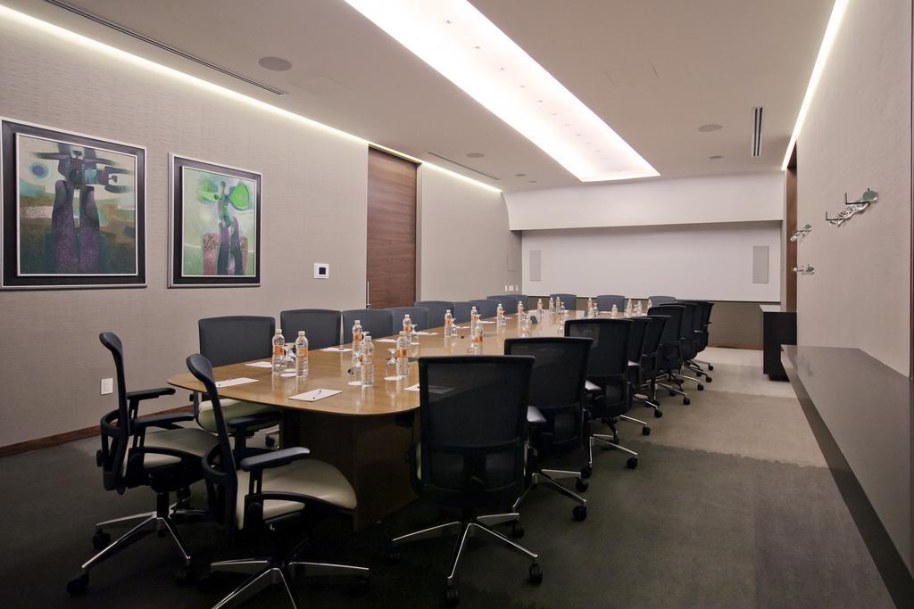 Hs Hotsson Hotel לאון מראה חיצוני תמונה